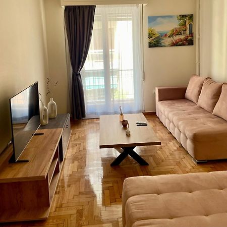 אתונה Spacious Apartment Near Panormou Metro מראה חיצוני תמונה